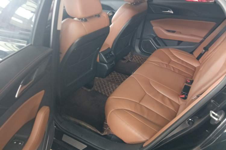 Used Hongqi H5 2019 30TD Dynamic Edition Left Rear Seat