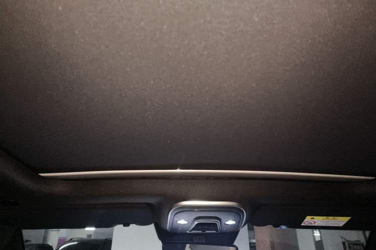 Used BYD Tang New Energy 2024 DM-i Glory Edition 112KM Prestige Model
