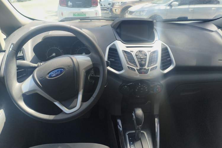 Used Ford EcoSport 2013 1.5L Automatic Fashion Model