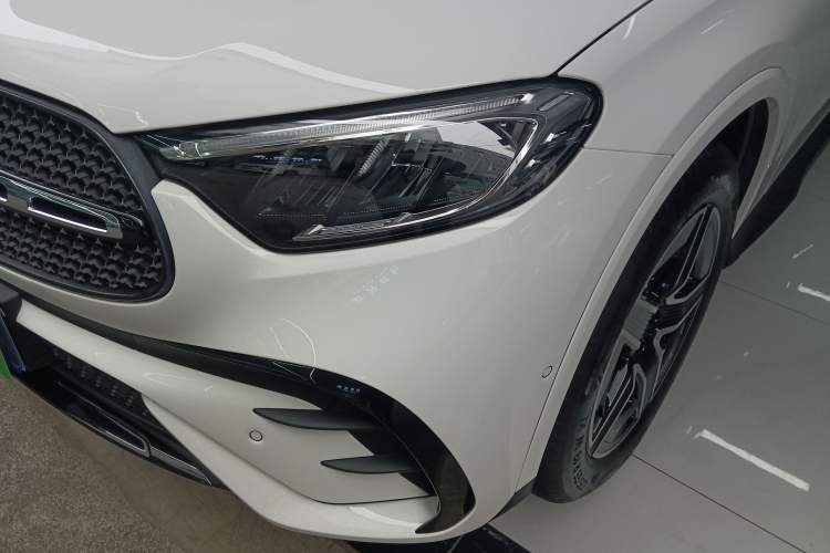 Used Mercedes-Benz GLC Coupe 2025 GLC 260 4MATIC Coupe SUV