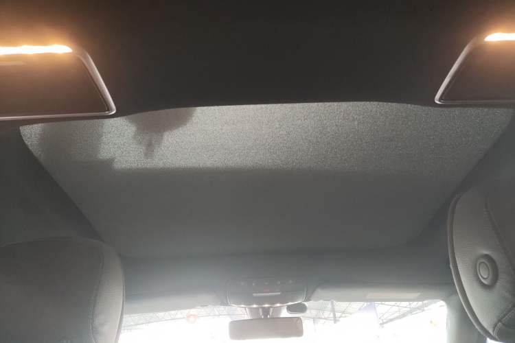 Used Mercedes-Benz E-Class 2021 Restyled E 300 L Sporty and Stylish Edition
