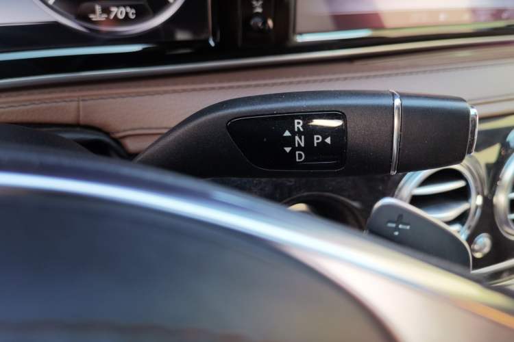 Used Mercedes-Benz S-Class 2014 S 320 L Luxury Model
