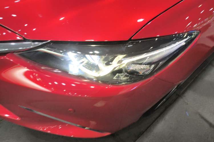 Used Mazda Atenza 2018 2.5L Blue Sky Sport Edition China VI compliant
