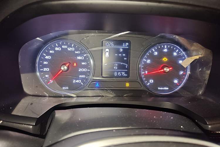 Used Roewe i6 2019 PLUS 1.6L Manual 4G Connect Flagship Deluxe Edition