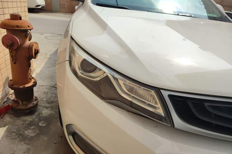 Used Geely Auto Emgrand GL 2017 1.8L Manual Elite Model
