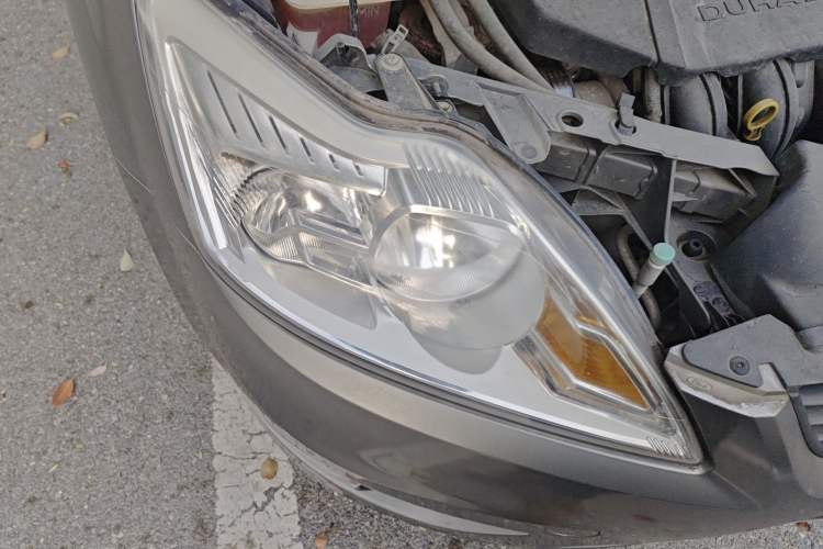 Used Ford Focus 2012 Sedan Classic 1.8L Automatic Fashion Edition