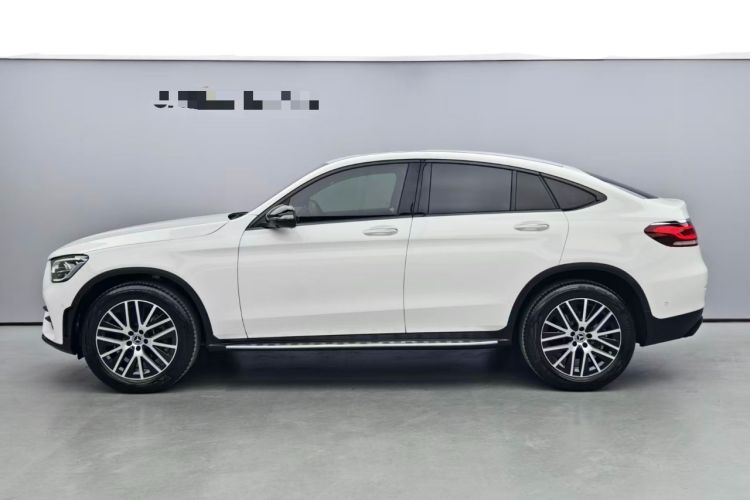 Used Mercedes-Benz GLC Coupe 2023 GLC 300 4MATIC Coupe SUV
