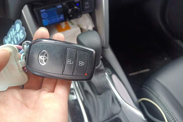 Used Toyota FRONTLANDER 2023 2.0L CVT Leading Edition