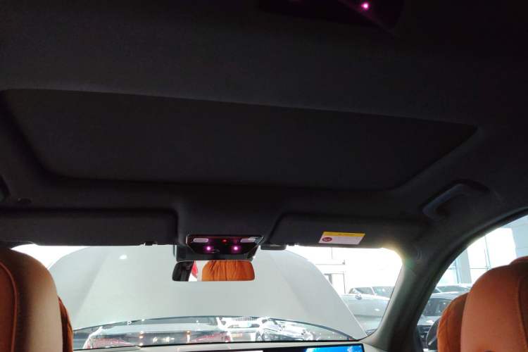 Used Li Auto L8 2023 Pro Model