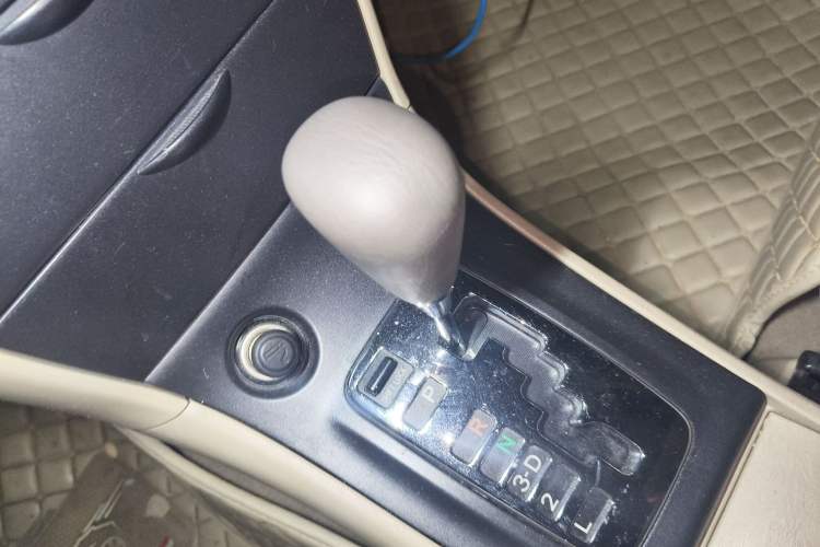 Used Toyota Corolla EX 2010 1.6L Automatic Classic Edition
