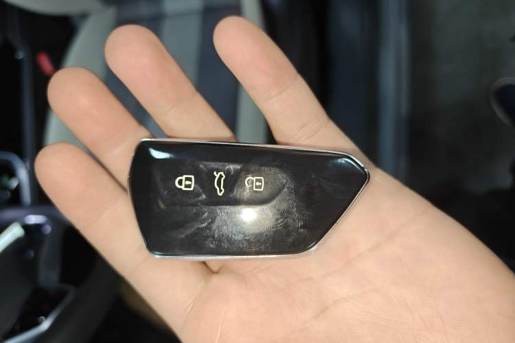 Used Volkswagen ID.4 CROZZ 2021 Long-Range PURE+ Two-Wheel Drive Version