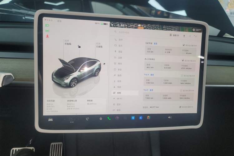 Used Tesla Model Y 2022 Revised Version Rear-Wheel Drive Instrument Cluster