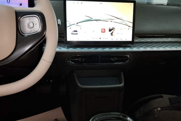 Used JAC Yiwei 3 2023 505km Pro
