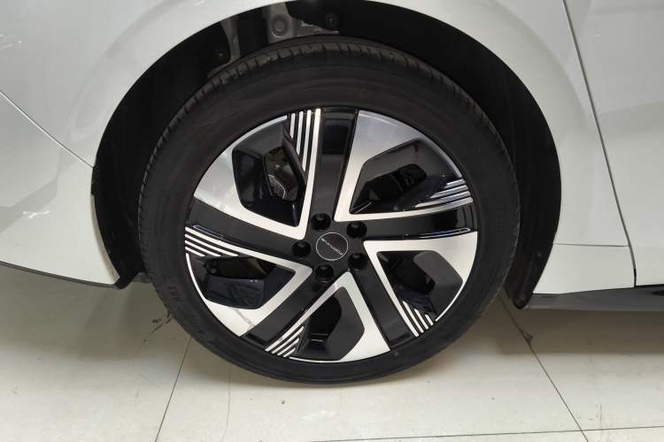 Used FORTHING Xinghai S7 2024 555 Lite Edition