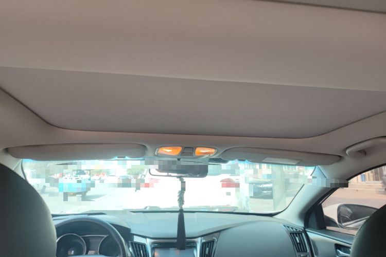 Used Hyundai Sonata 2013 2.4L Automatic Leading Edition China IV Standard
