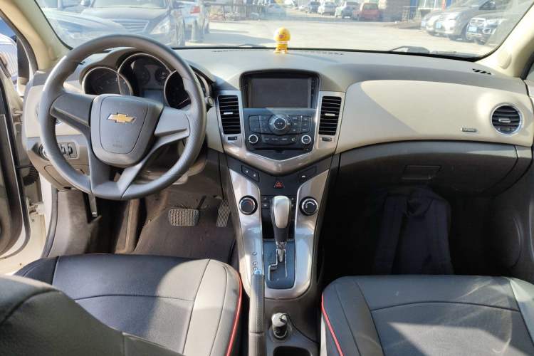 Used Chevrolet Cruze 2015 1.5L Classic SE AT
