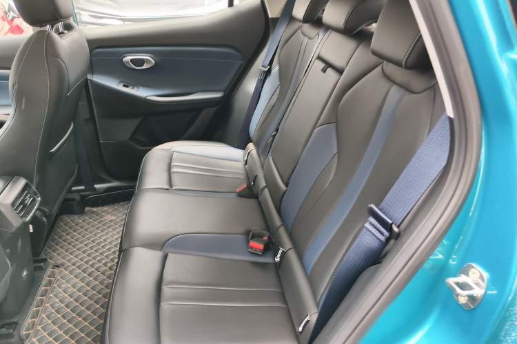 Used GAC Trumpchi GS3 2023 Shadow Speed 270T R-STYLE Edition Left Rear Seat