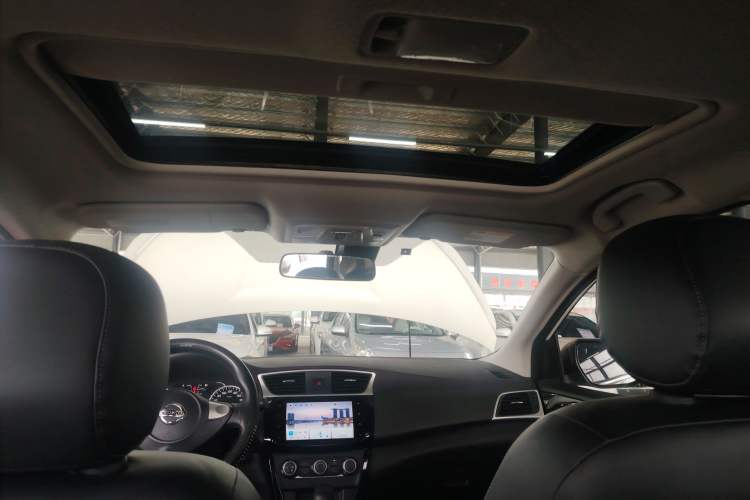 Used Nissan Sylphy 2021 Classic 1.6XL CVT Luxury Edition Headliner