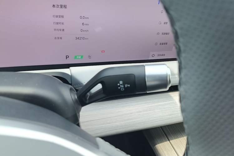 Used Geely Galaxy E8 2024 665 km Range Rear-Drive Starship Long-Range Version Gear Lever