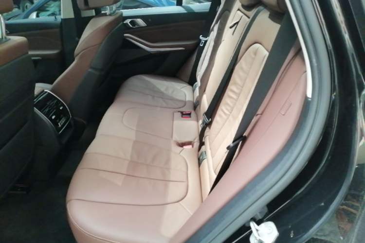 Used BMW X5 2020 xDrive40i Luxury Model with M Sport Package

