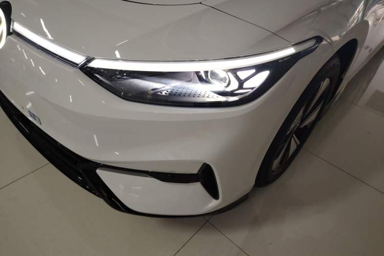 Used Volkswagen ID.7 VIZZION 2024 AIR model