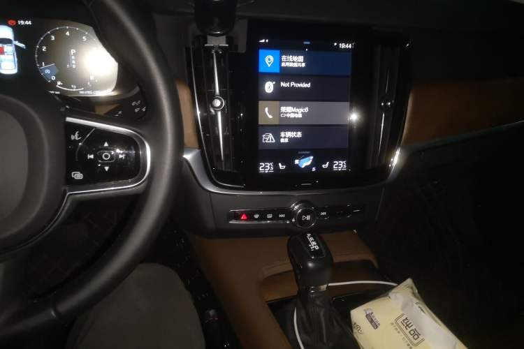 Used Volvo S90 2020 T5 Zhiyi Luxury Edition
