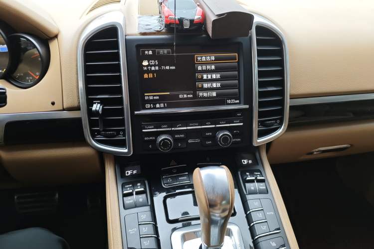 Used Porsche Cayenne 2011 Cayenne S Hybrid 3.0T Audio And AC Panel