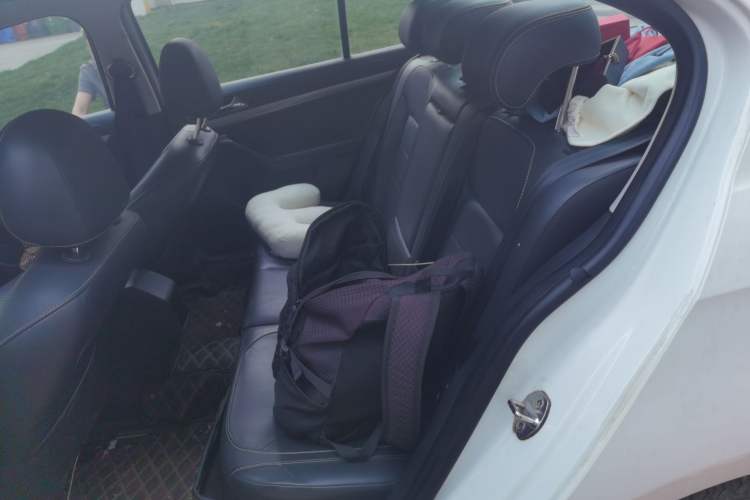 Used Volkswagen Lavida 2015 1.6L Manual Comfort Edition