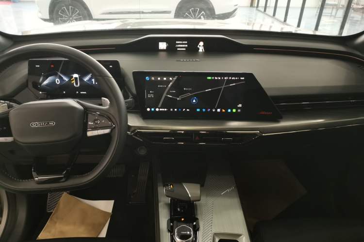 Used CHANGAN OSHAN Z6 2022 Blue Whale 1.5T DCT Smart Edition Urban Version Audio And AC Panel