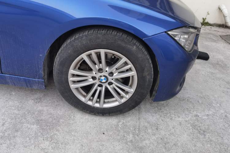 Used BMW 3 Series 2015 320Li Luxury Edition Fashion Model
