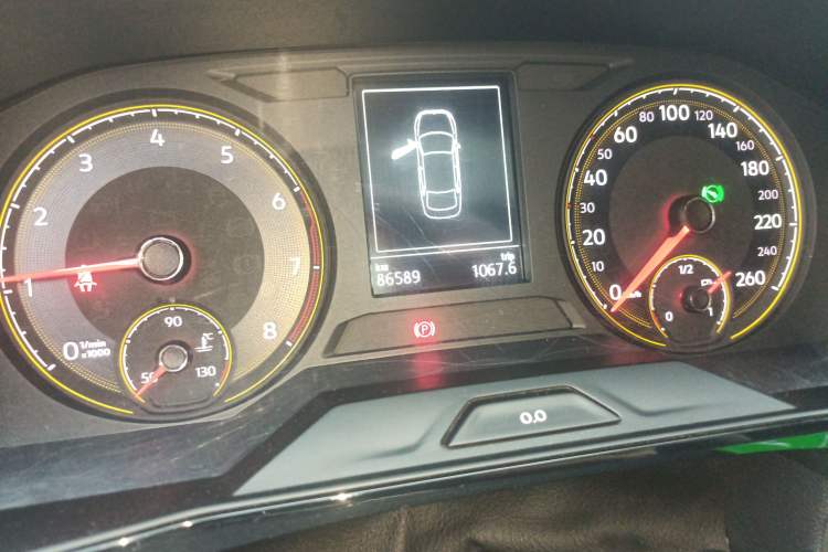 Used Volkswagen Lavida 2019 1.5L Automatic Comfort Edition China VI Standard Instrument Cluster