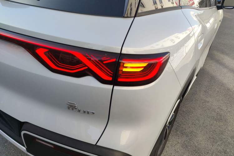 Used BYD Yuan UP 2024 401KM Leading Edition