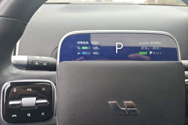 Used Li Auto L8 2023 Pro Model
