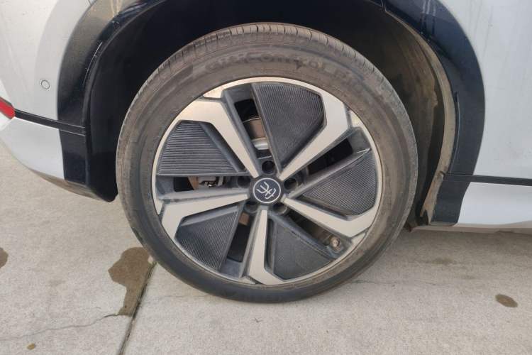 Used BYD Song L EV 2025 Intelligent Driving Version 662 km LiDAR Excellence Edition