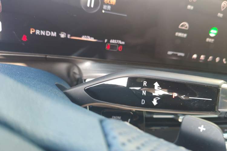 Used Buick Century 2023 2.0T Six-Seater Yinshi Edition
