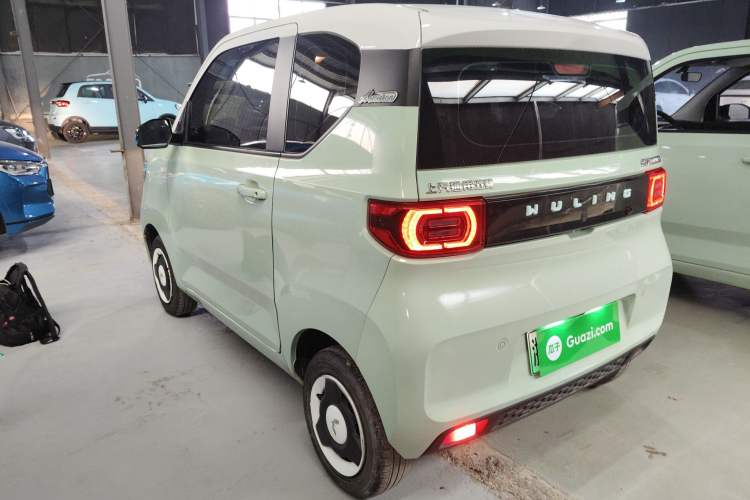 Used Wuling Hongguang MINIEV 2021 Macaron Premium Model – Lithium Iron Phosphate