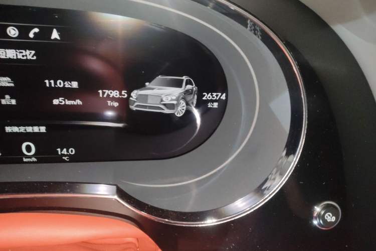 Used Bentley Bentayga Plug-in Hybrid 2021 3.0T PHEV Odometer Close Up