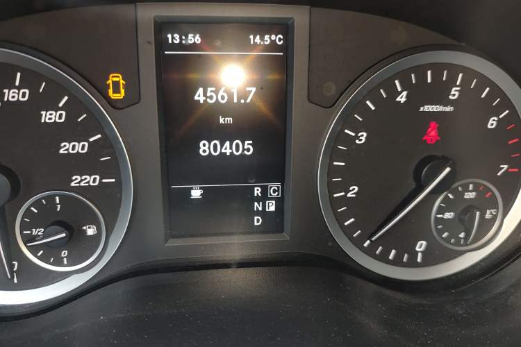 Used Mercedes-Benz Vito 2020 2.0T Elite Version 7 Seats
