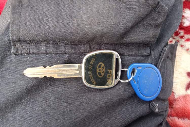 Used Wuling Rongguang V 2016 1.2L Practical Model Non-Power-Assisted Vehicle Key