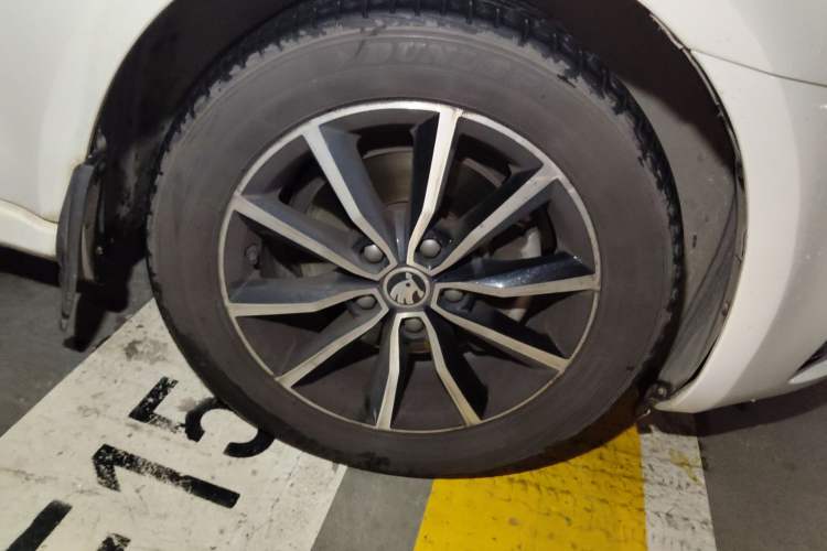 Used Skoda Octavia 2017 1.6L Automatic Smart Drive Edition