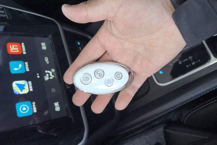 Used BYD Song MAX 2017 1.5T Automatic Smart Connect Luxury 7-Seater
