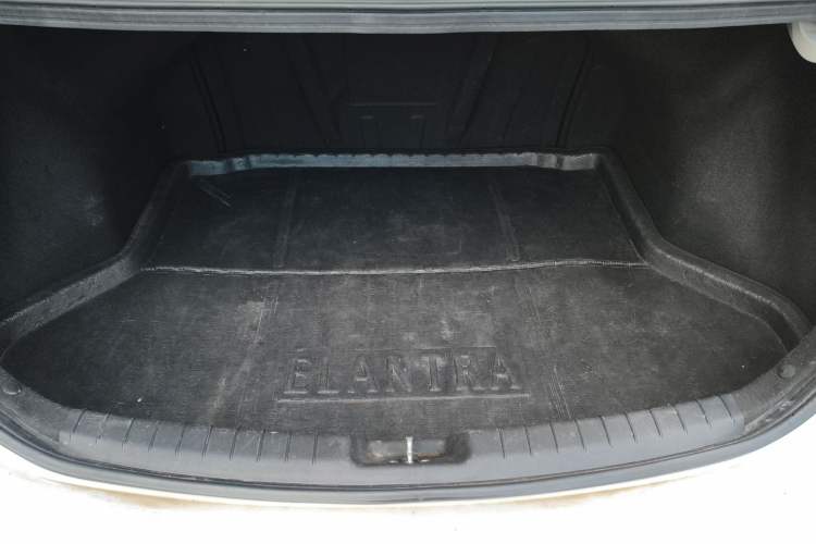 Used Hyundai Elantra (6th Generation / Lingdong) 2016 1.6L Automatic ZhiXuan – Elite Version Trunk