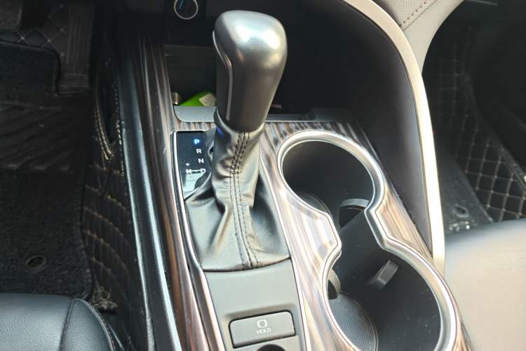 Used Toyota Camry 2019 Revised Version 2.0G Luxury Edition