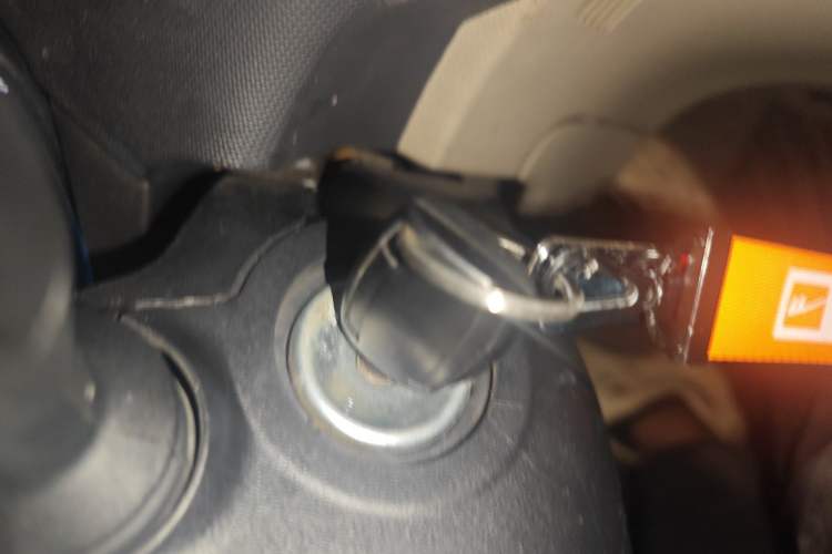 Used Ford Fiesta 2013 Sedan 1.5L Automatic Fashion Edition Vehicle Key