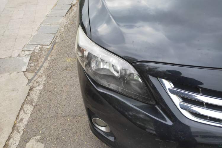 Used Toyota Corolla 2013 Special Edition 1.6L Manual Cool GL Model Right Front Headlight