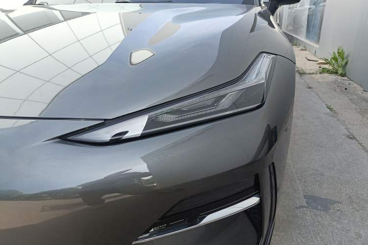 Used Geely Galaxy E8 2025 700 km Long-Range Intelligent Driving Version Left Front Headlight