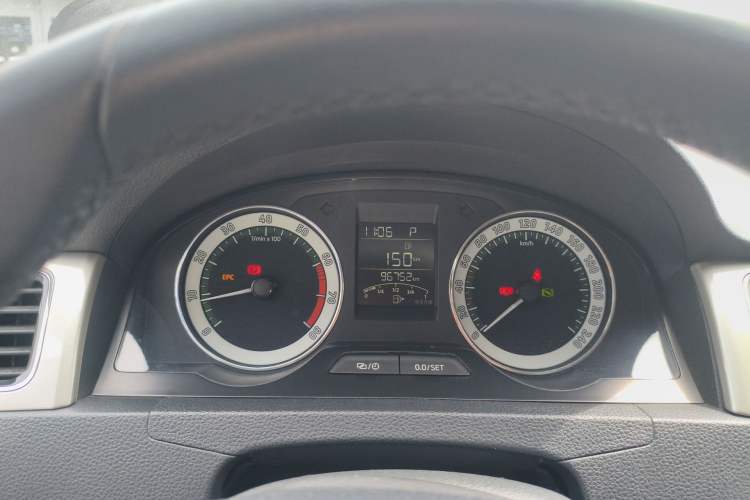 Used Skoda Rapid 2019 1.5L Automatic Comfort Edition China VI Standard