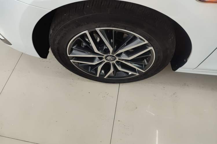 Used BYD Qin PLUS 2021 EV 400KM Luxury Model