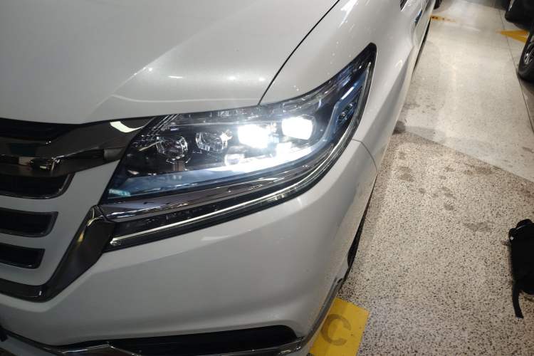 Used Honda Elysion 2019 2.0L Hybrid Comfort Edition