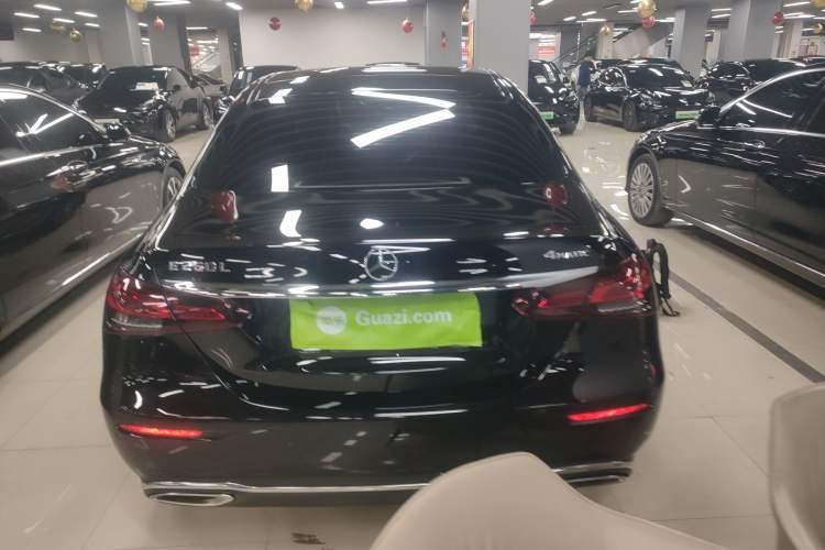 Used Mercedes-Benz E-Class 2021 Facelift E 260 L 4MATIC
